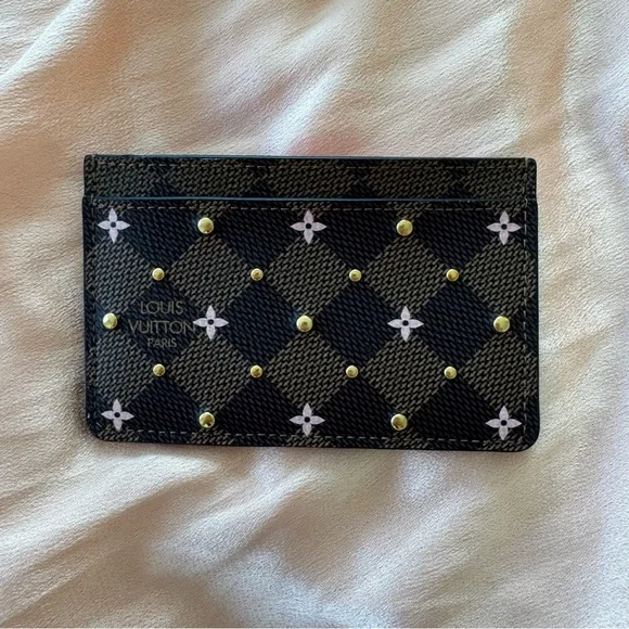 Louis Vuitton floral studded card holder - Picture 1 of 7